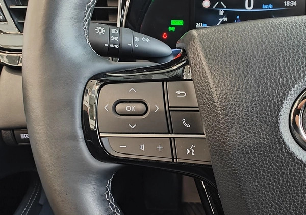 Toyota Mirai cena 289900 przebieg: 446, rok produkcji 2022 z Zelów małe 466